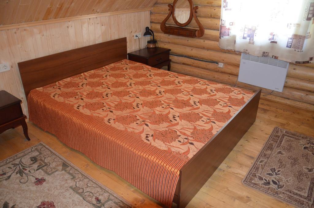 Teremok Guest House Vysjka Exteriör bild
