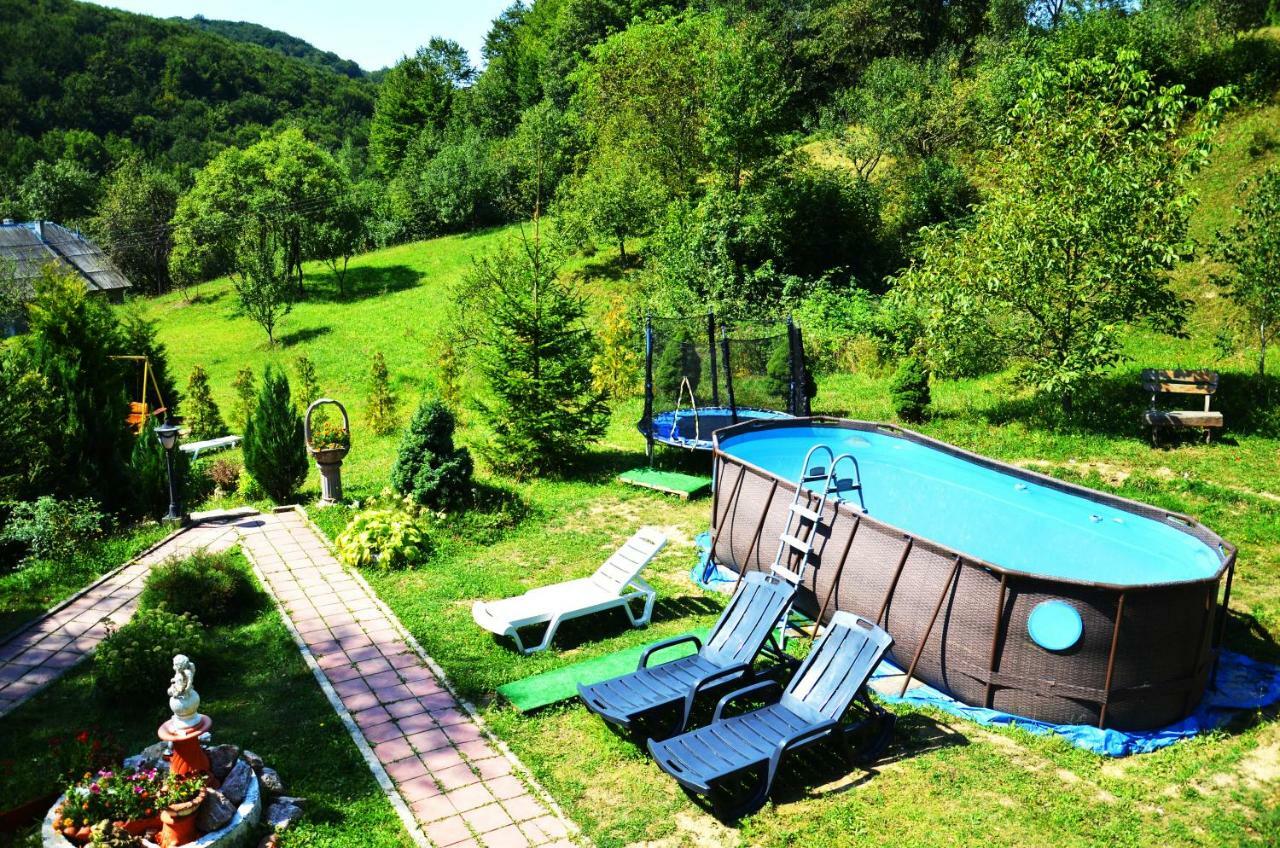 Teremok Guest House Vysjka Exteriör bild
