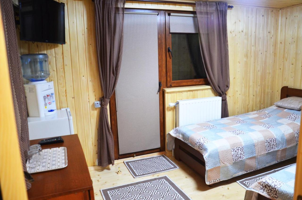 Teremok Guest House Vysjka Exteriör bild